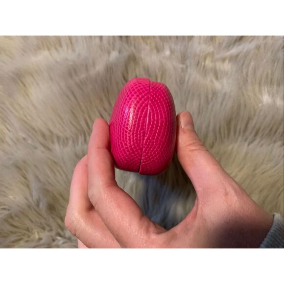 Lilly Pulitzer faux croc hard eyeglass/sunglass case - Picture 7 of 7